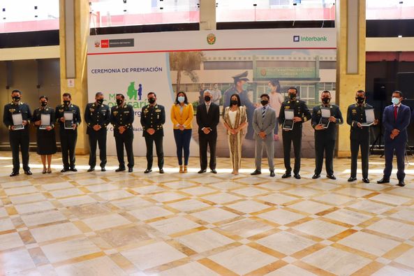 267975480_10220388418315790_2981681962753270118_n