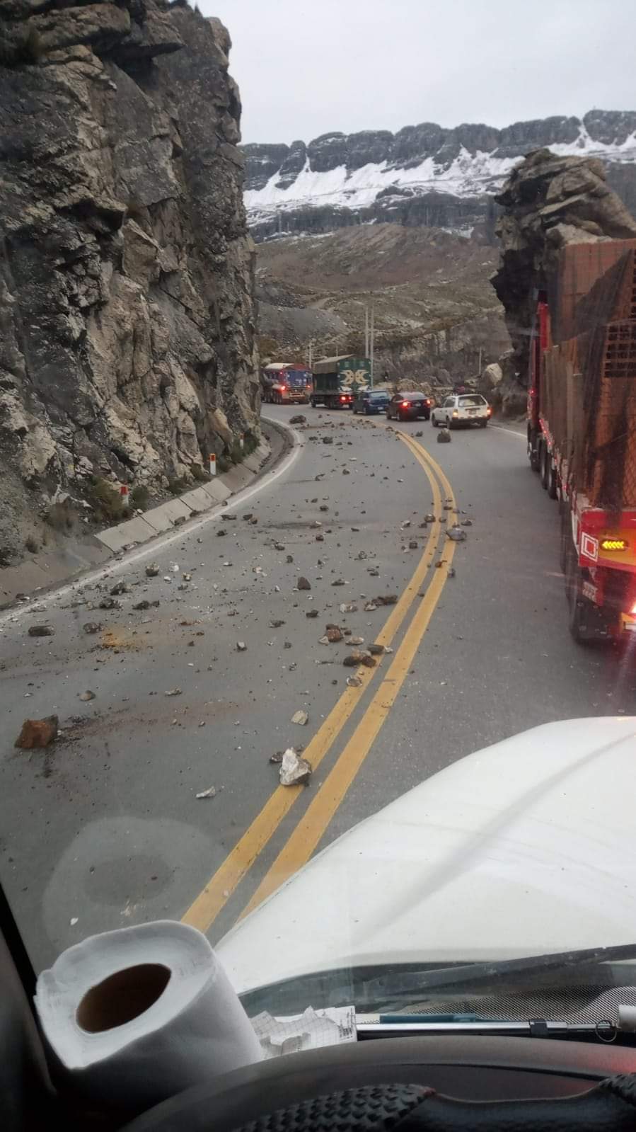 e8df889c-f2d9-4b8d-8c68-95a0f88dc65c